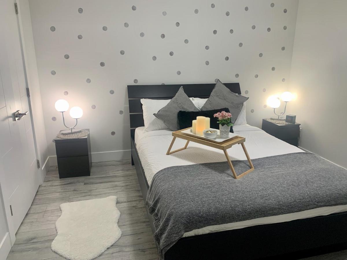 Luxurious & Stylish Two Bedroom Suite, Full Kitchen, Close To Vancouver Delta Eksteriør bilde